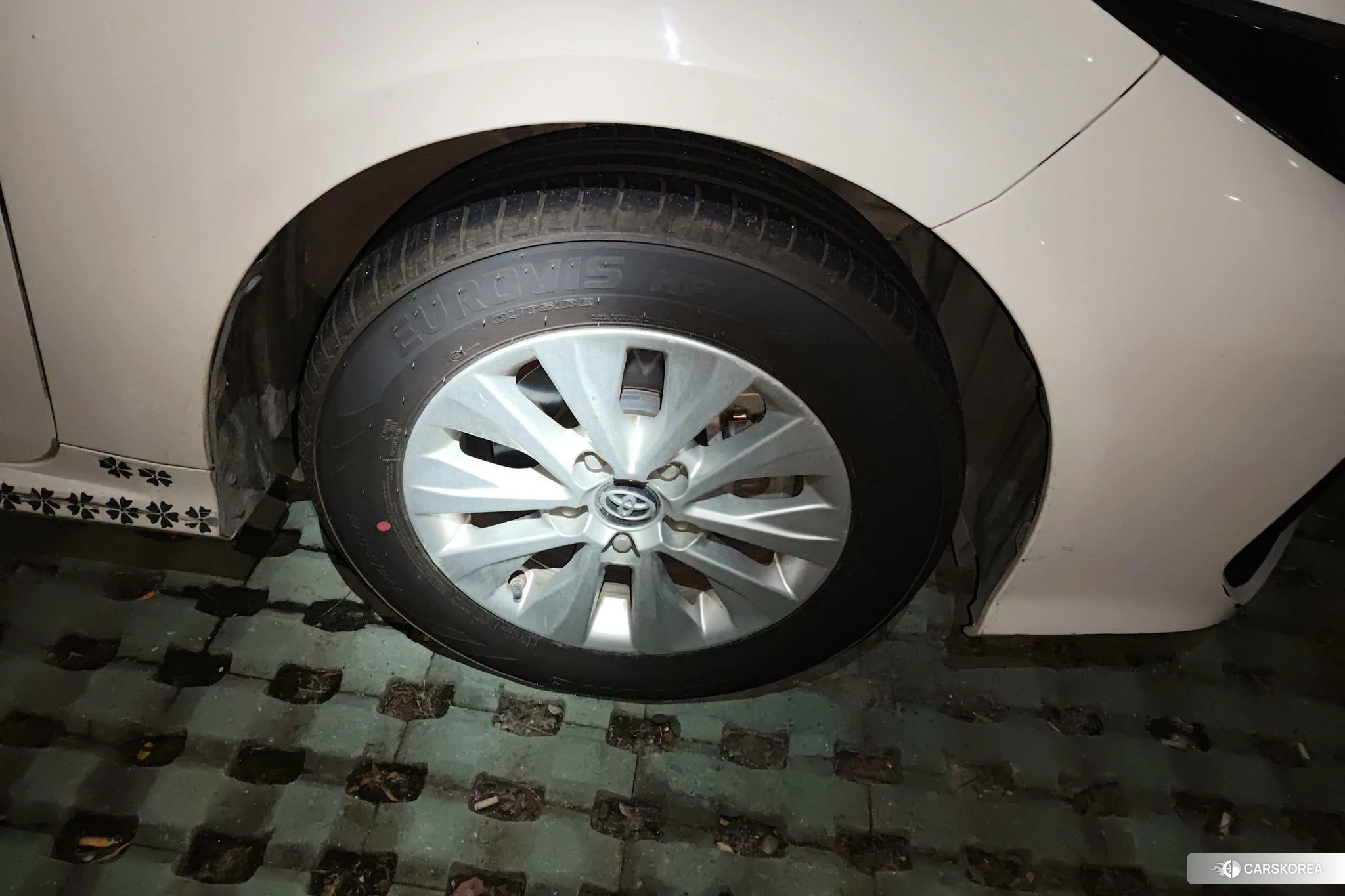Toyota Corolla 2022 Белый из Китая, фото 4