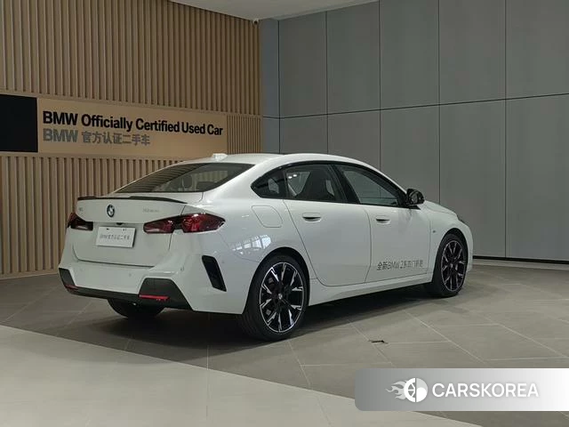 BMW 2 series 2025 Белый из Китая, фото 4