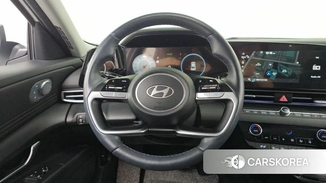 Hyundai The New Avante (CN7) 2024 Белый из Кореи, фото 4