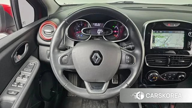 Renault Korea (Samsung) Clio 2019 Красный из Кореи, фото 4