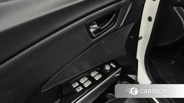 Ssangyong Tivoli Armor 2019 Белый из Кореи, фото 4