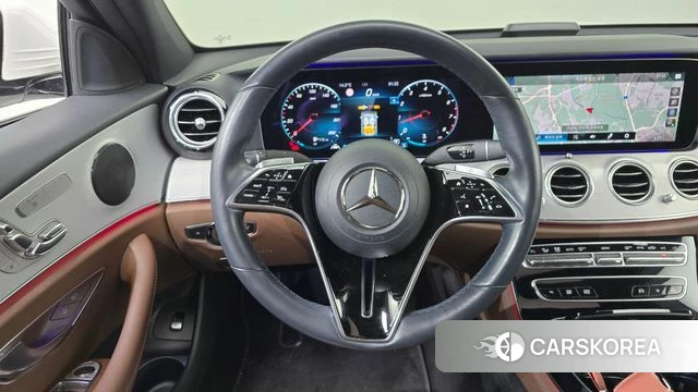 Mercedes-Benz E-Class W213 2020 Белый из Кореи, фото 4