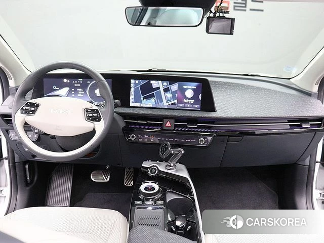 Kia EV6 2022 Белый из Кореи, фото 4