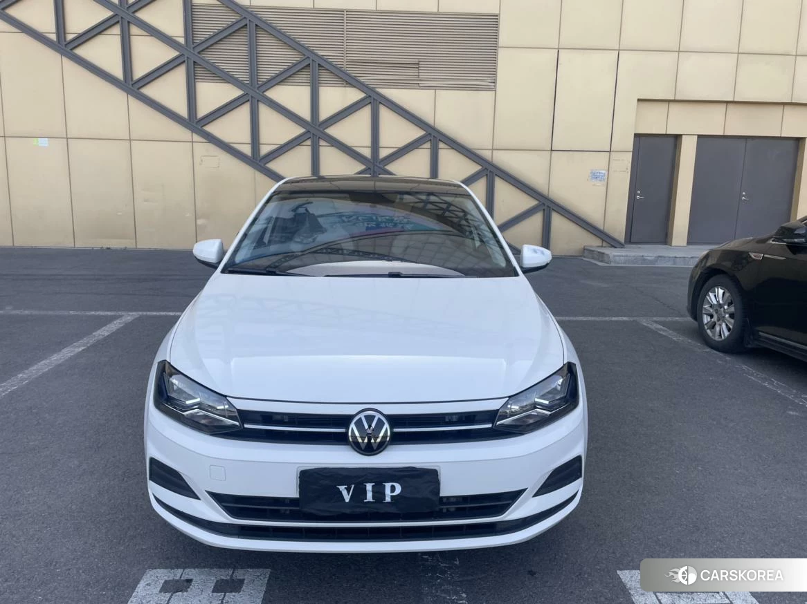 Volkswagen Polo 2021 Белый из Китая, фото 4