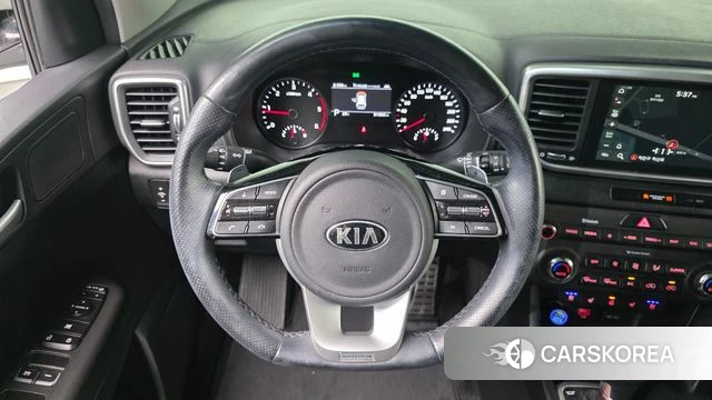 Kia Sportage The Bold 2021 Серебряный из Кореи, фото 4