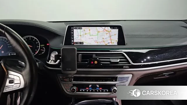 BMW 7 Series (G11) 2018 Белый из Кореи, фото 4