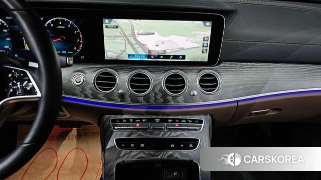 Mercedes-Benz E-Class W213 2022 Серый из Кореи, фото 4
