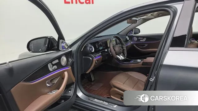 Mercedes-Benz E-Class W213 2019 Серый из Кореи, фото 4