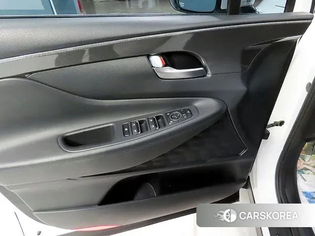 Hyundai The New Santa Fe 2021 Белый из Кореи, фото 4