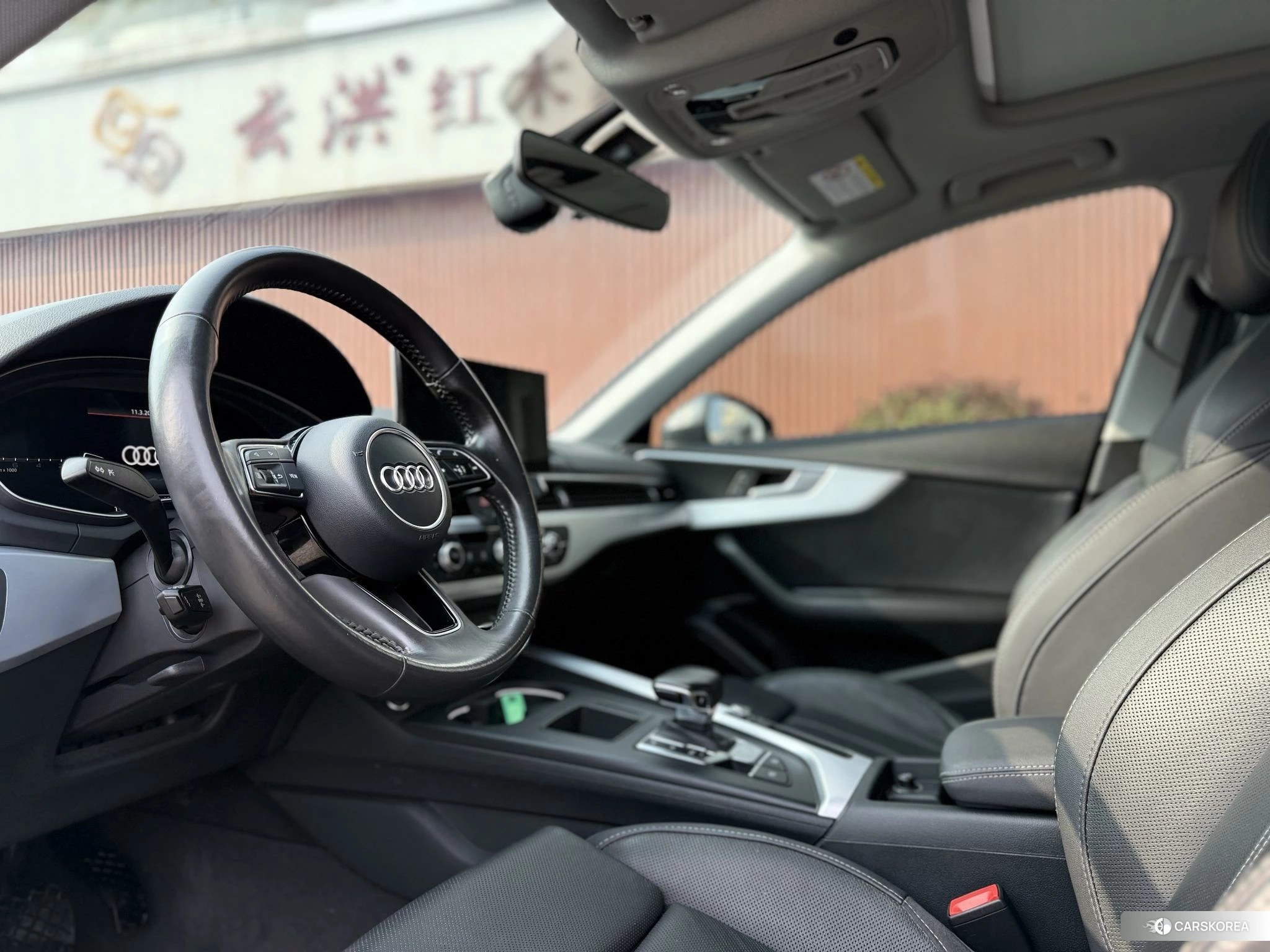 Audi A4L 2020 Темно-серый из Китая, фото 4