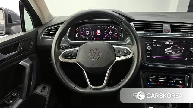 Volkswagen Tiguan second Generation 2023 Серый из Кореи, фото 4
