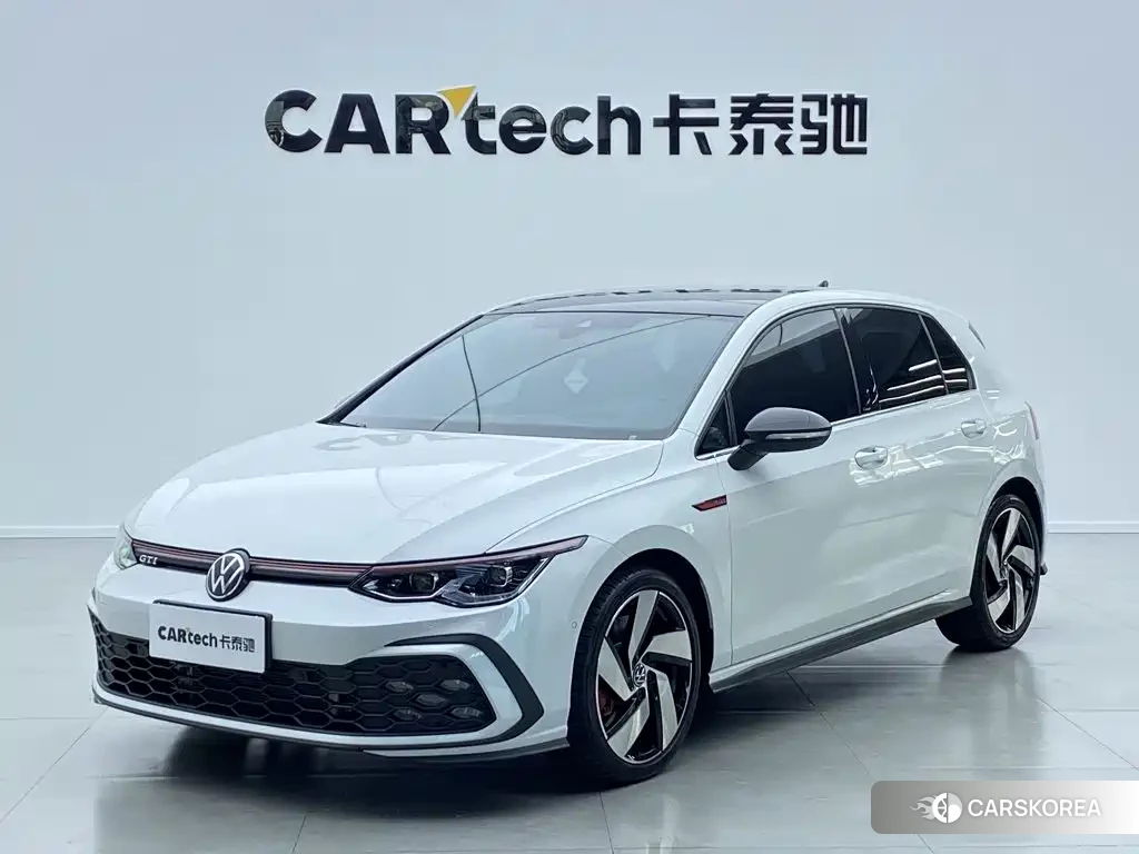 Volkswagen Golf 2026 Белый из Китая, фото 4