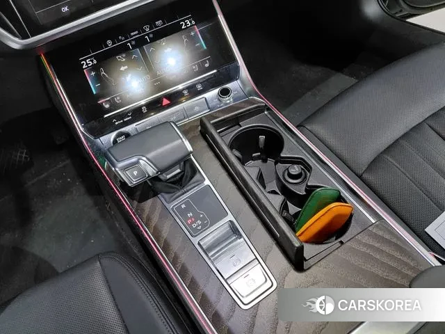 Audi A6 (C8) 2022 Черный из Кореи, фото 4