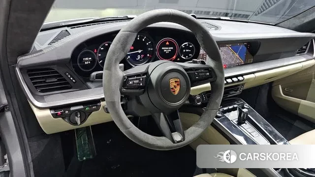 Porsche 911(992) 2020 Серебристо-серый из Кореи, фото 4