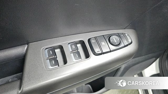 Kia Sportage 4th Generation 2018 Белый из Кореи, фото 4