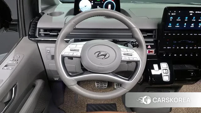Hyundai Staria 2022 Белый из Кореи, фото 4