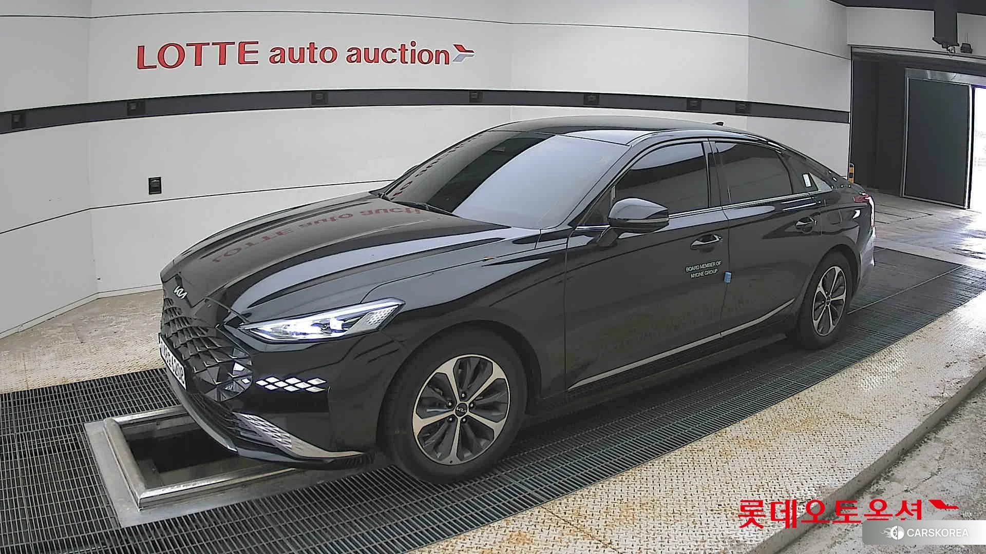 Kia K8 Hybrid 2022 Aurora Black Pearl из Кореи, фото 4