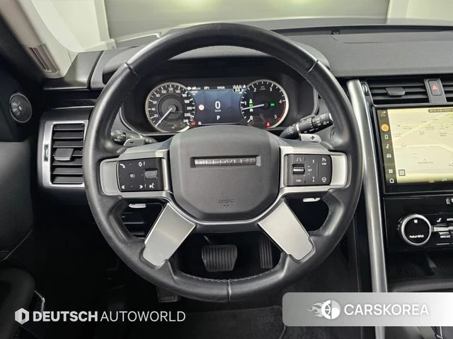 Land Rover Discovery 5 2023 Серебристо-серый из Кореи, фото 4