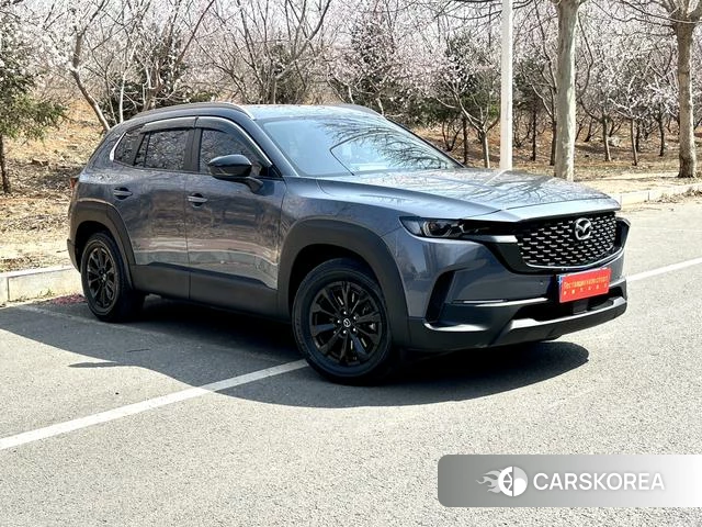 Mazda CX-50 line also 2023 Серебристо-серый из Китая, фото 4