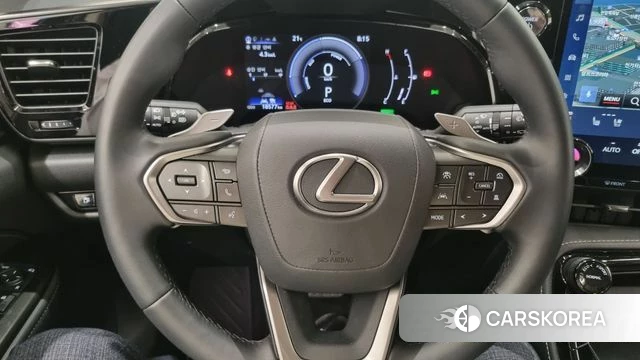 Lexus NX350h Second generation 2025 Песочный из Кореи, фото 4