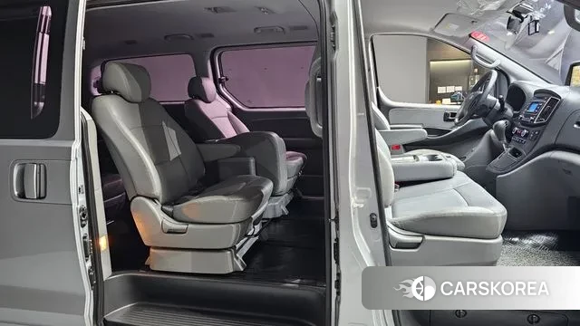 Hyundai The New Grand Starex 2020 Серебристо-серый из Кореи, фото 4