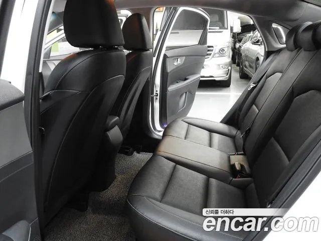 Kia Come New K3 2018 Белый из Кореи, фото 4