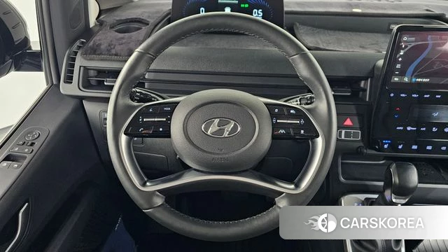 Hyundai Staria 2022 Серый из Кореи, фото 4