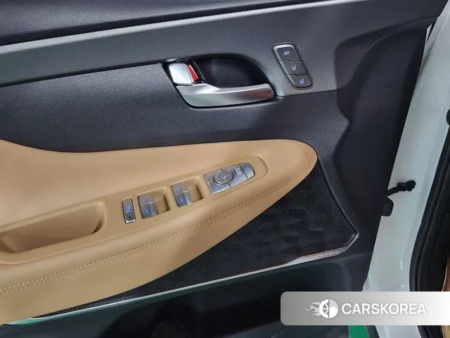 Hyundai The New Santa Fe 2021 Белый из Кореи, фото 4