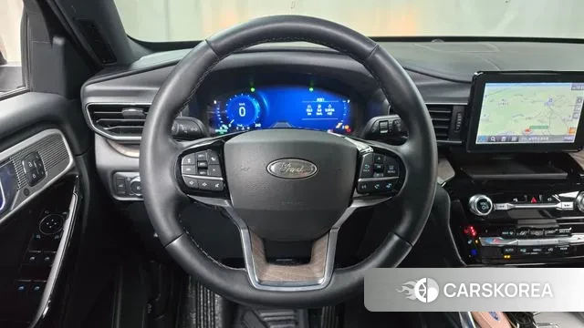 Ford Explorer 6th Generation 2022 Белый из Кореи, фото 4