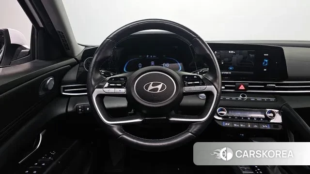 Hyundai The New Avante (CN7) 2023 Белый из Кореи, фото 4