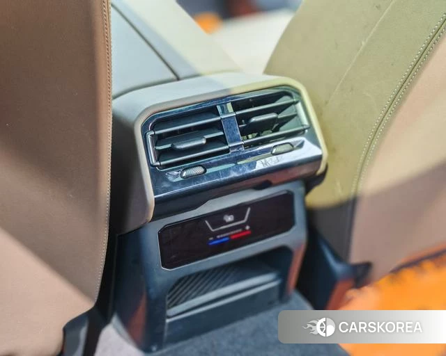 BMW 5 series 2024 Белый из Китая, фото 4