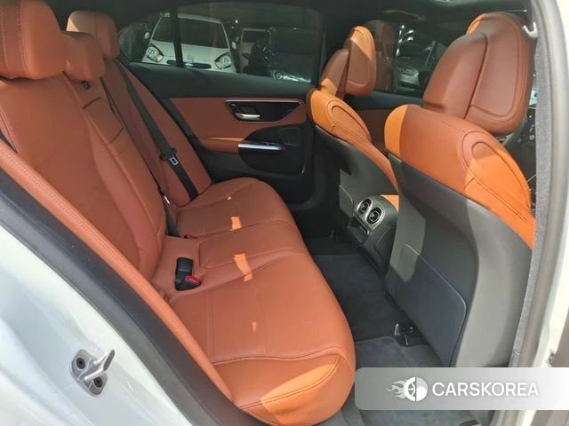 Mercedes-Benz C-Class W206 2025 Белый из Кореи, фото 4