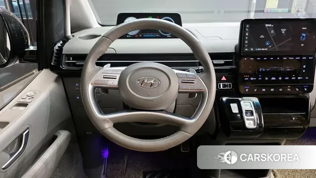 Hyundai Staria 2023 Белый из Кореи, фото 4
