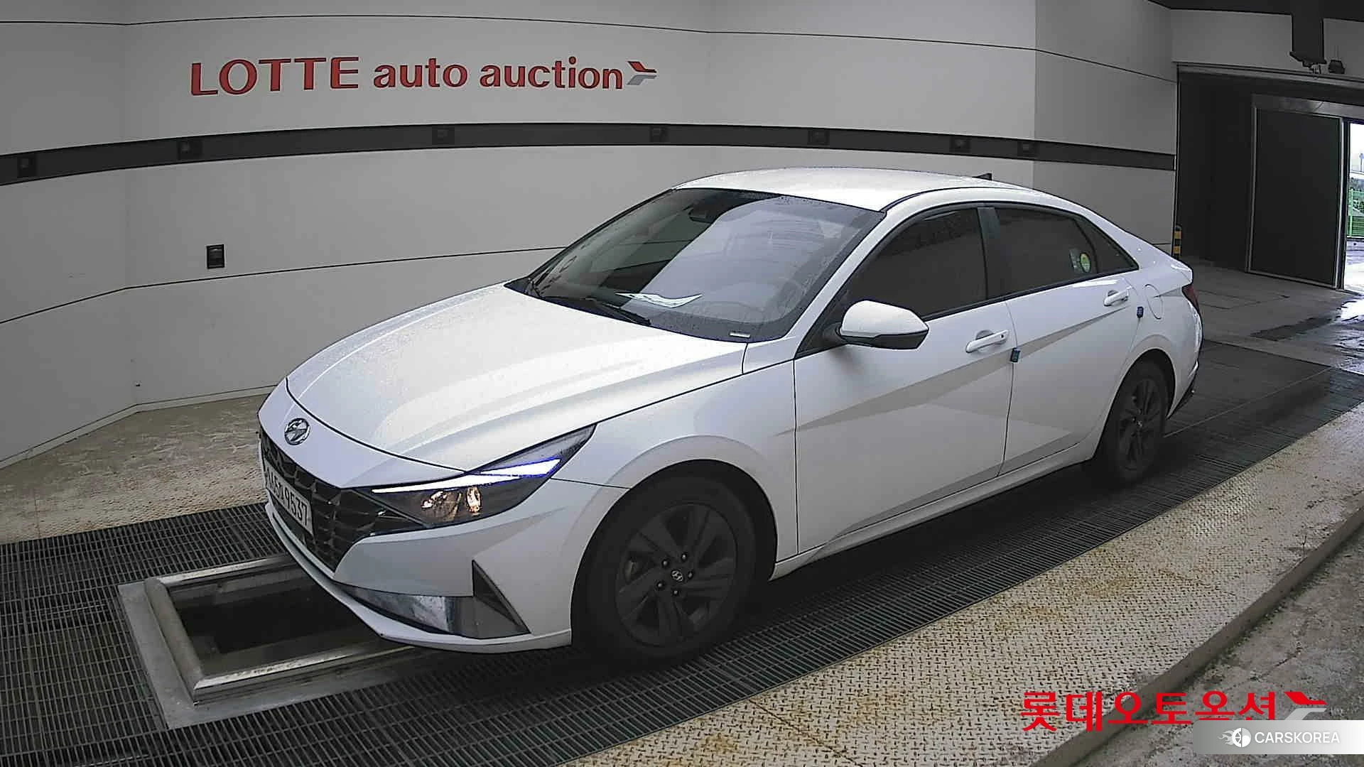 Hyundai Avante Hybrid 2022 Polar White из Кореи, фото 4