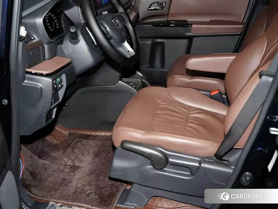 Honda Odyssey 2026 Черный из Китая, фото 4