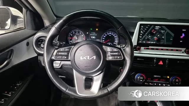 Kia The New K3 2nd generation 2022 Белый из Кореи, фото 4