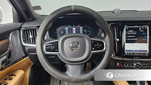 Volvo S90 2022 Белый из Кореи, фото 4