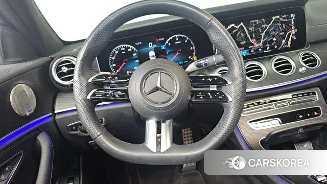 Mercedes-Benz E-Class W213 2023 Черный из Кореи, фото 4