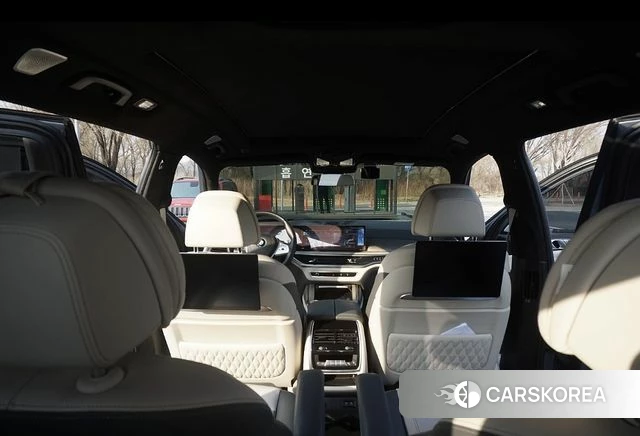 BMW X7 (G07) 2023 Серый из Кореи, фото 4