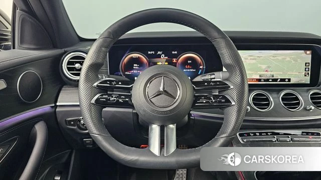 Mercedes-Benz E-Class W213 2021 Черный из Кореи, фото 4