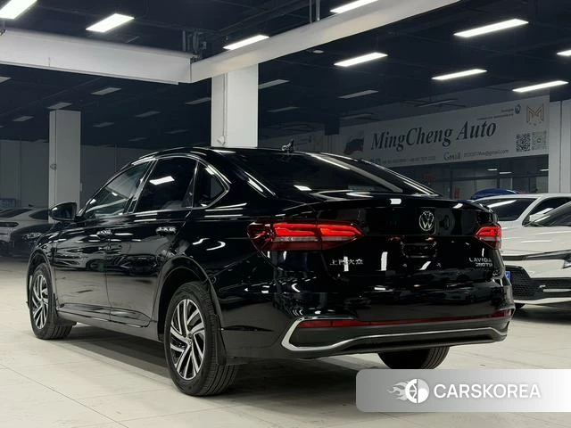 Volkswagen Lavida 2022 Черный из Китая, фото 4
