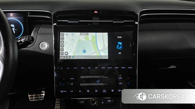 Hyundai Tucson (NX4) 2021 Серебристо-серый из Кореи, фото 4