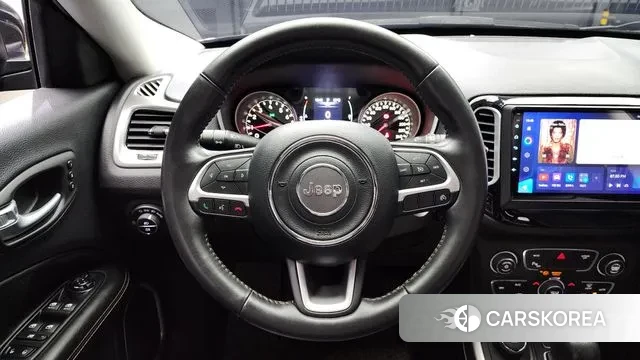 Jeep Compass 2nd Generation 2018 Черный из Кореи, фото 4