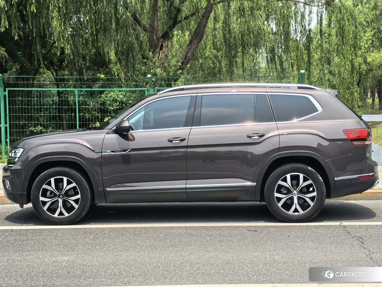 Volkswagen Tourang 2019 Коричневый из Китая, фото 4