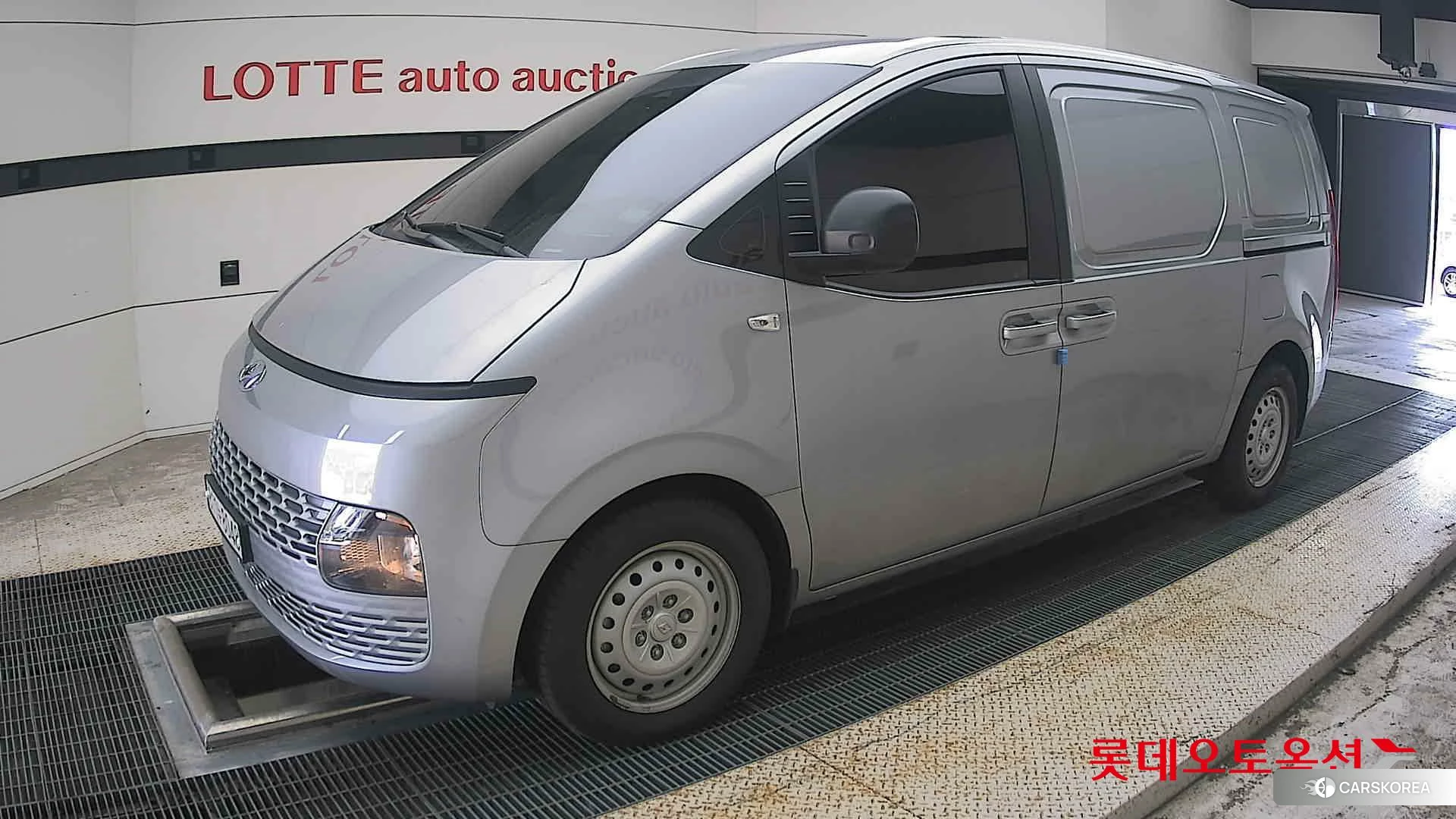 Hyundai Staria 2023 Другое из Кореи, фото 4