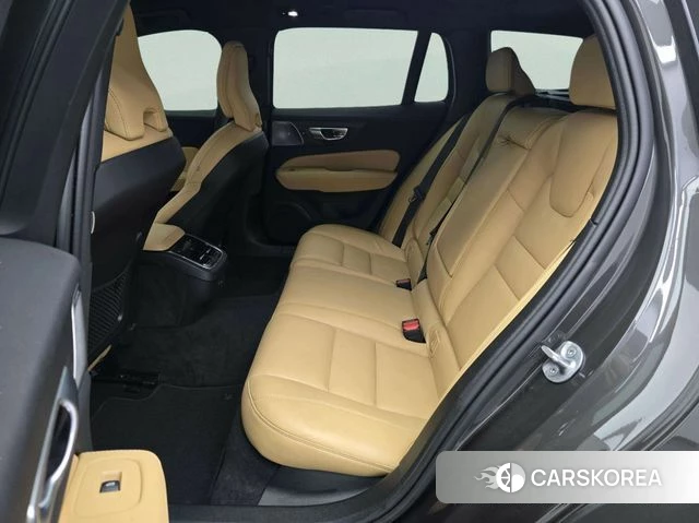 Volvo V60 Cross-Country 2nd Generation 2024 Серый из Кореи, фото 4