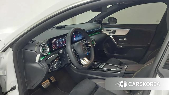 Mercedes-Benz CLA-Class C118 2025 Белый из Кореи, фото 4