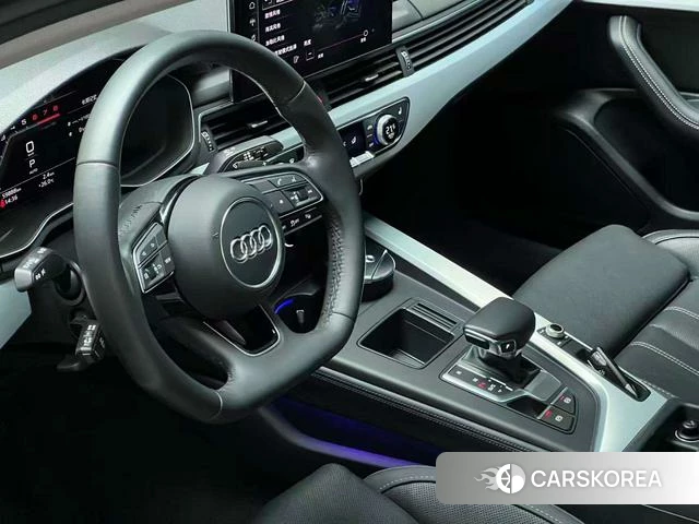 Audi A4L 2022 Темно-серый из Китая, фото 4