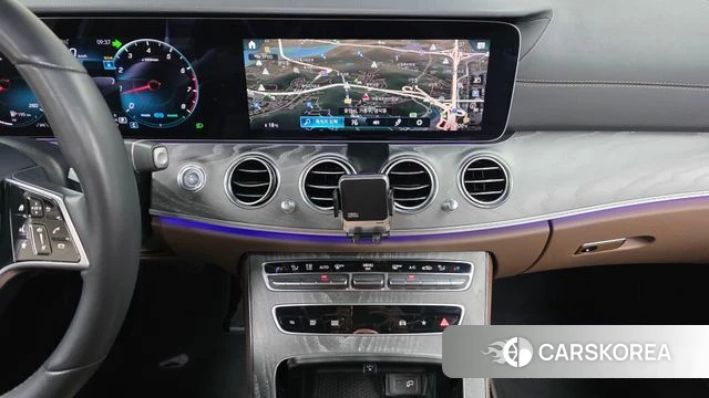Mercedes-Benz E-Class W213 2022 Серый из Кореи, фото 4