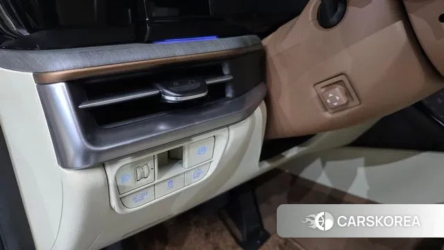 Hyundai Grandeur Hybrid (GN7) 2025 Белый из Кореи, фото 4